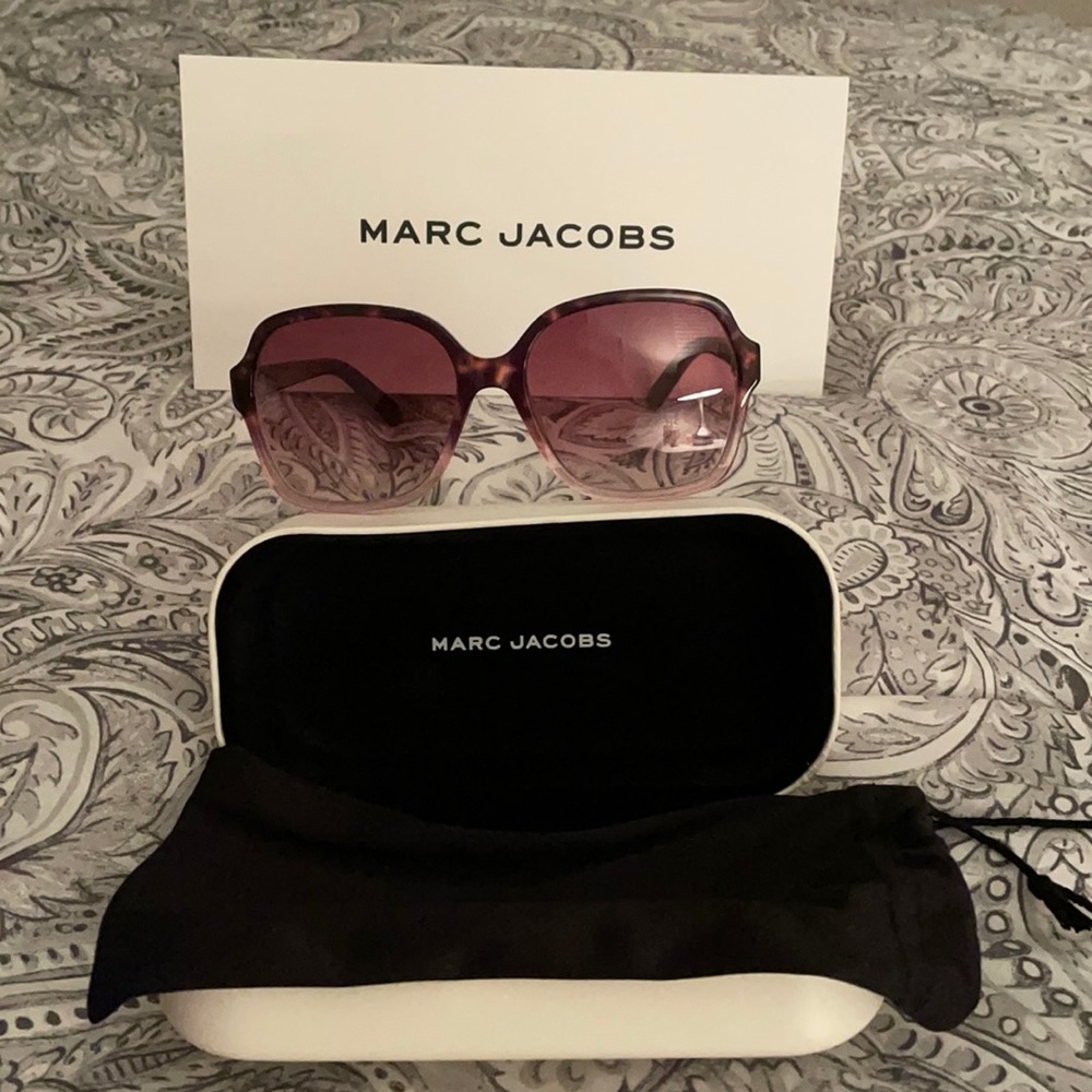 Marc Jacobs oversized square tortoise brown Havana burgundy sunglasses